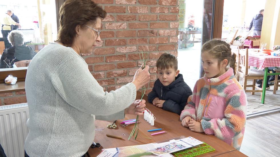Kézműves nők régen és ma Kézműves nők régen és ma